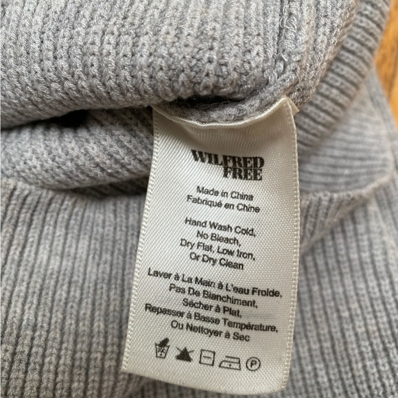 Aritzia - Wilfred Free Josephine Midi Skirt - Picture 4 of 8